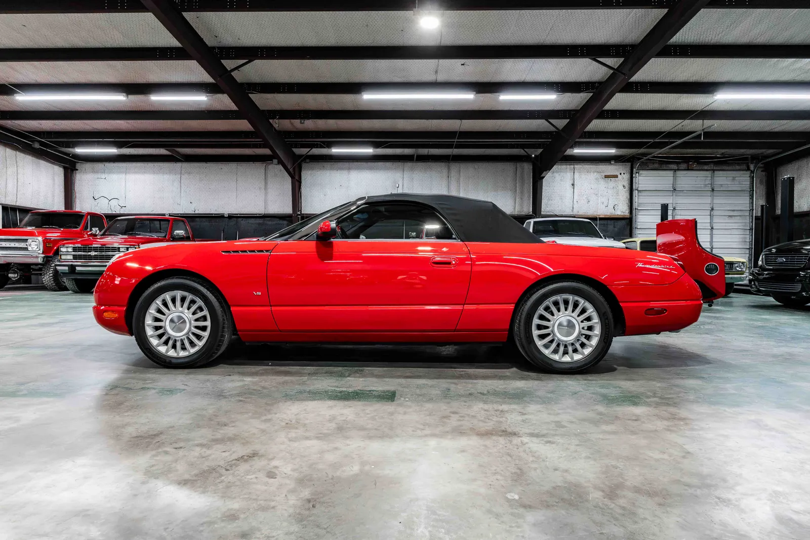 2004-Ford-Thunderbird-Colorado Red-1FAHP60A94Y109497-55.jpg